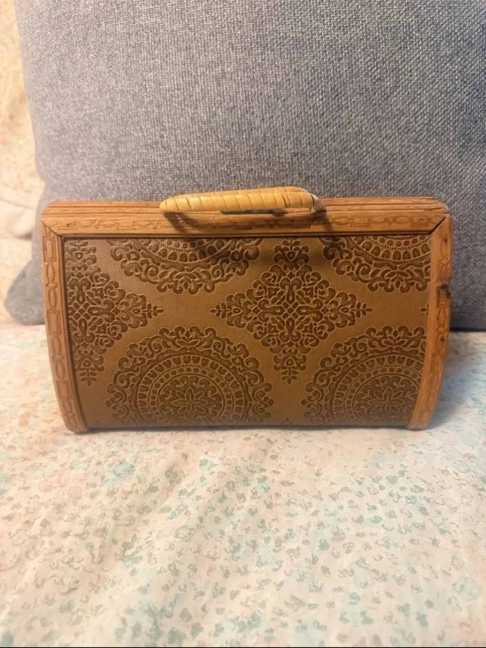 Vintage-Wooden Embossed Top-Handle Bag